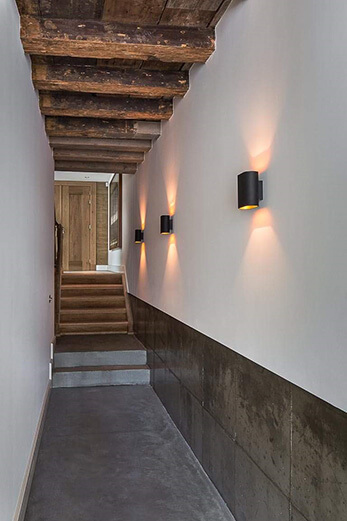 Plafond en hal